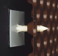 Самоклеящийся гвоздь из пластика для крепления мембран к вертикальной гидроизоляции без сверления отверстий Delta Haftnagel